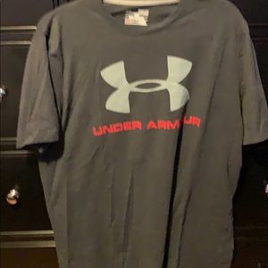 Under Armour tshirt